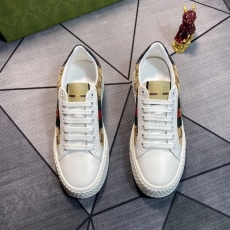 Gucci Casual Shoes